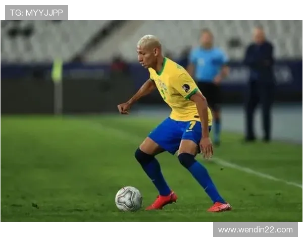 巴西与智利巅峰对决直播：南美豪强激战正酣